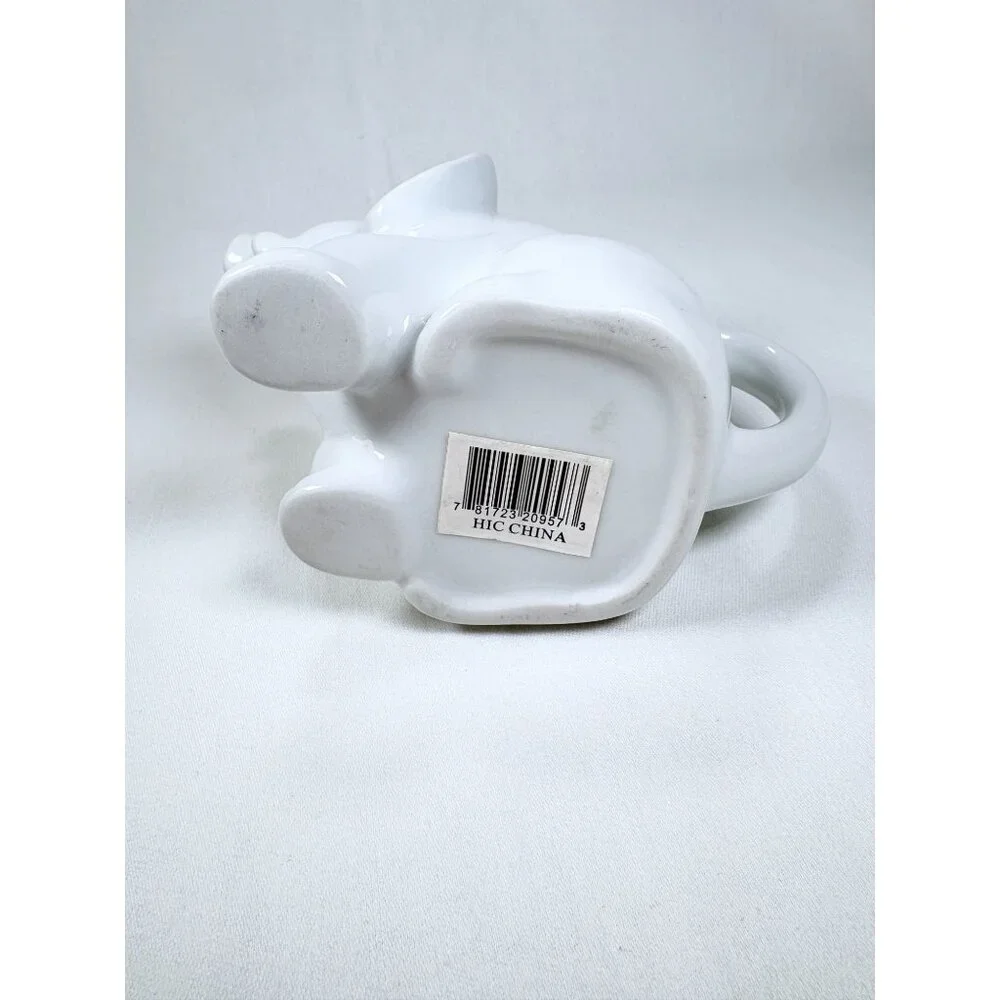 HIC Kitchen Elephant Trunk Up 9 Ounce Gloss‎ White Porcelain Creamer w/ Handle